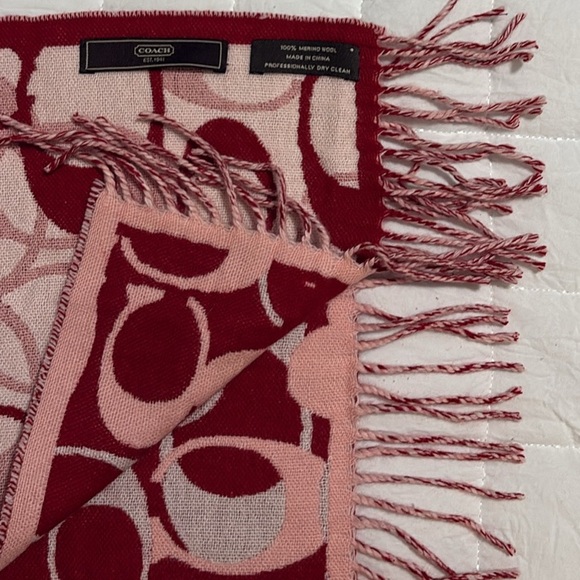 Coach Red and Pink Merino Wool Scarf - Picture 1 of 6